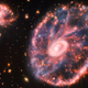 La galaxia Rueda de Carro tiene un pequeño anillo interior y otro anillo exterior más grande que se ha estado expandiendo durante más de 440 millones de años.